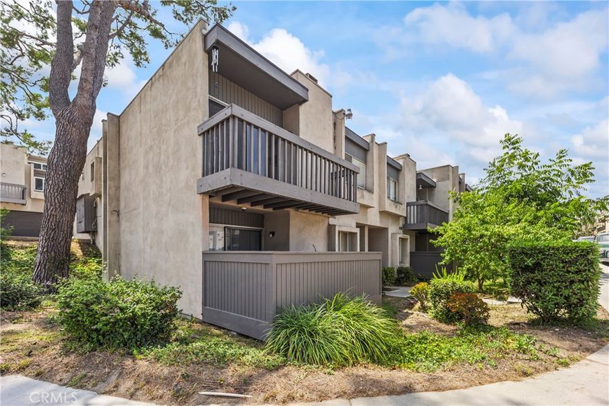 FHA Financing Approved - This lovely spacious tri-level townhome features 4 bedrooms and 3 bathrooms, with a versatile floor plan perfect for shared living. The first level includes 2 bedrooms, a small patio, and 3/4 bathroom. The second level offers the kitchen and living area with 1/2 bath and balcony with a nice view, and the third level has 2 bedrooms and a 3/4 bathroom. Additional features include an attached 2-car garage with direct access into the unit. On a corner location, it provides extra privacy and abundant natural light. This property offers a fantastic opportunity to customize and create your dream living space.

The townhome is located in a desirable Montebello community, providing close proximity to local shopping, dining, schools, and easy freeway access.

Don't miss out on this chance to own a spacious home with endless potential in a prime location! FHA Financing Approved



*HOA includes Water, Trash, Pool, Landscape, and Termite control. Please note: TITLE SHOWS 3BEDROOMS/3BATH.