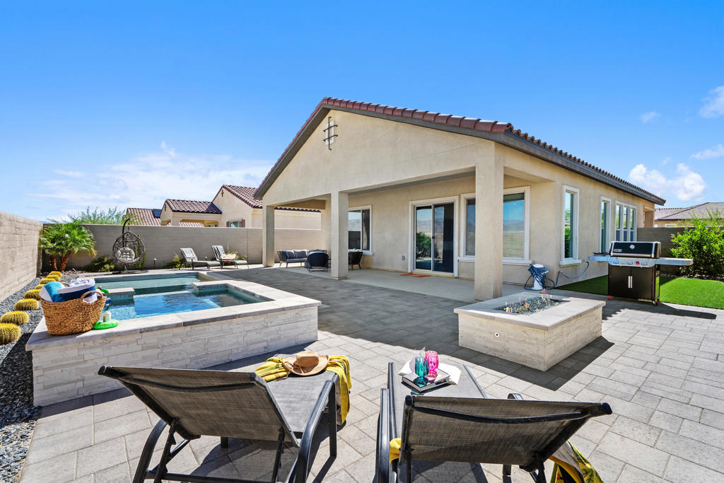 Del Webb RM - Residential