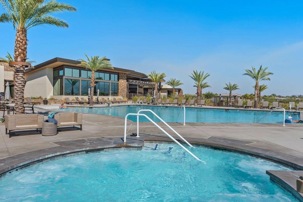 Del Webb RM - Residential