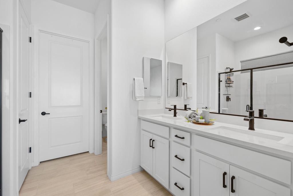 Del Webb RM - Residential