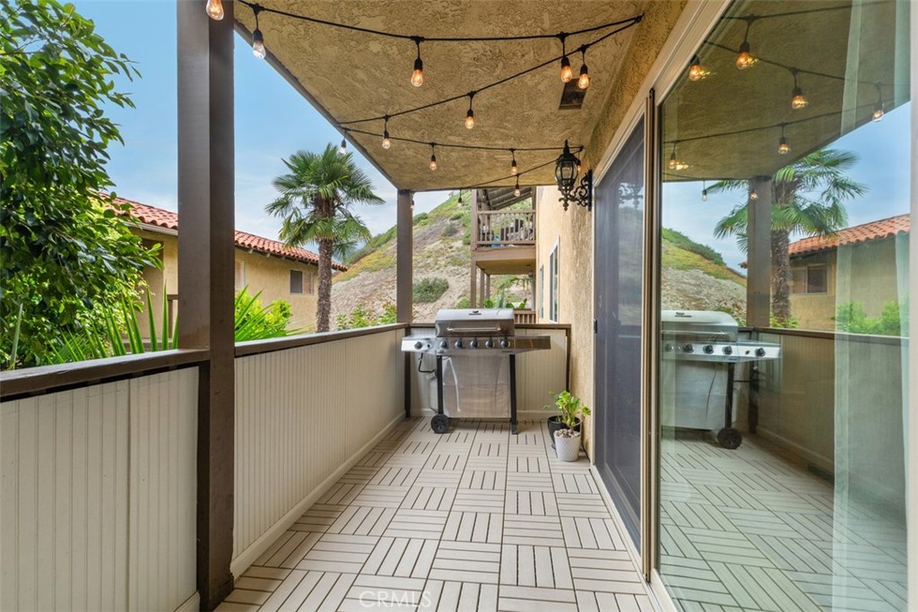 Casa Contenta (CA) - Residential