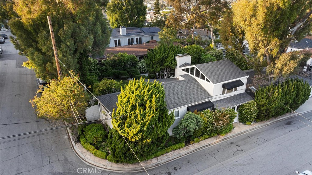 1800 John Street