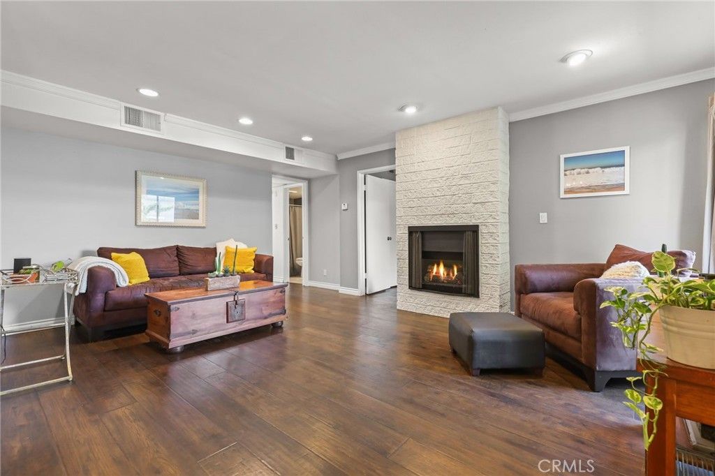 Photo of 11578 Wyoming Ave #103, Los Angeles, CA 90025 (MLS # OC26062108)