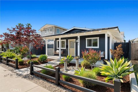 8391 Doncaster Drive Huntington Beach CA 92646