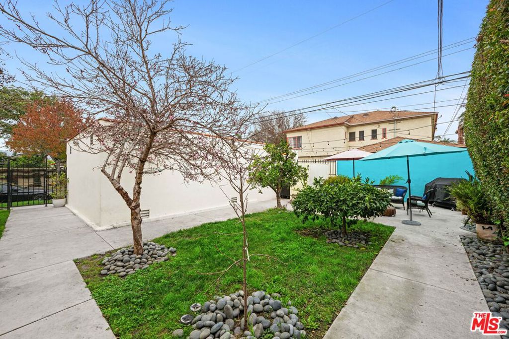 1200 S Alfred Street