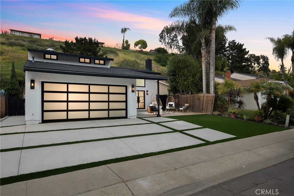 4282 Robbins Street