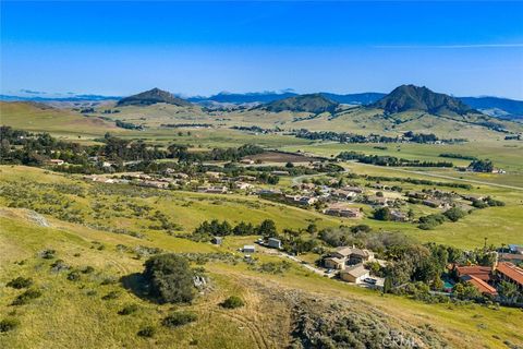 Tiny photo for 695 Kilarney Court Ct, San Luis Obispo, CA 93405 (MLS # SC26080000)