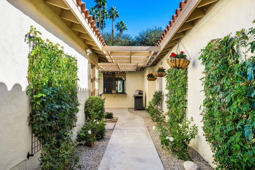 Monterey Country Clu - Residential