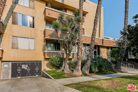Photo of 514 S Harvard Boulevard #306, Los Angeles, CA 90020 (MLS # 25631155)