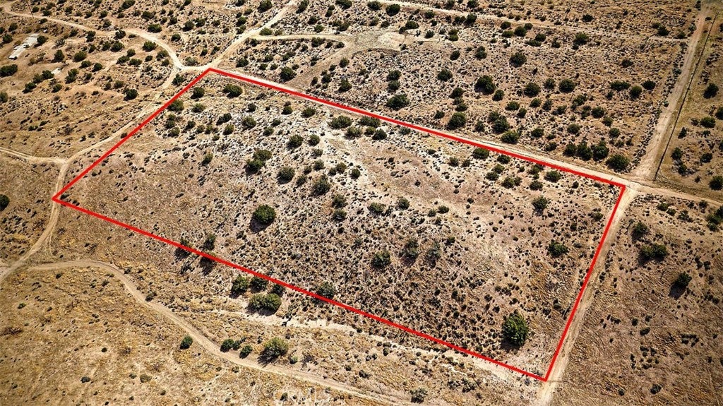 25200 Mountain View Road