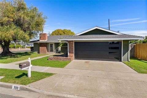 300 Alva Costa Mesa CA 92627