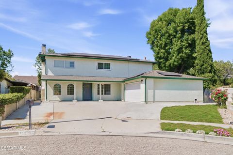 Photo of 2183 E Chesterton Street, Simi Valley, CA 93065 (MLS # 225005995)