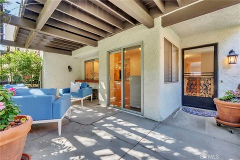 Tiny photo for 105 Aspen Way, Rolling Hills Estates, CA 90274 (MLS # SB25122315)