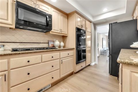 Tiny photo for 105 Aspen Way, Rolling Hills Estates, CA 90274 (MLS # SB25122315)