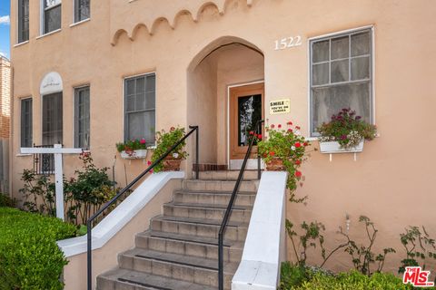1522 N Mariposa Avenue Los Angeles CA 90027