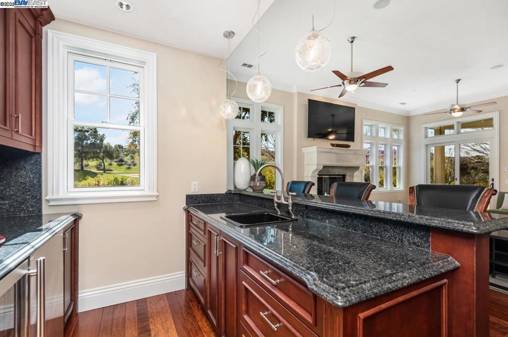 RUBY HILL - Residential