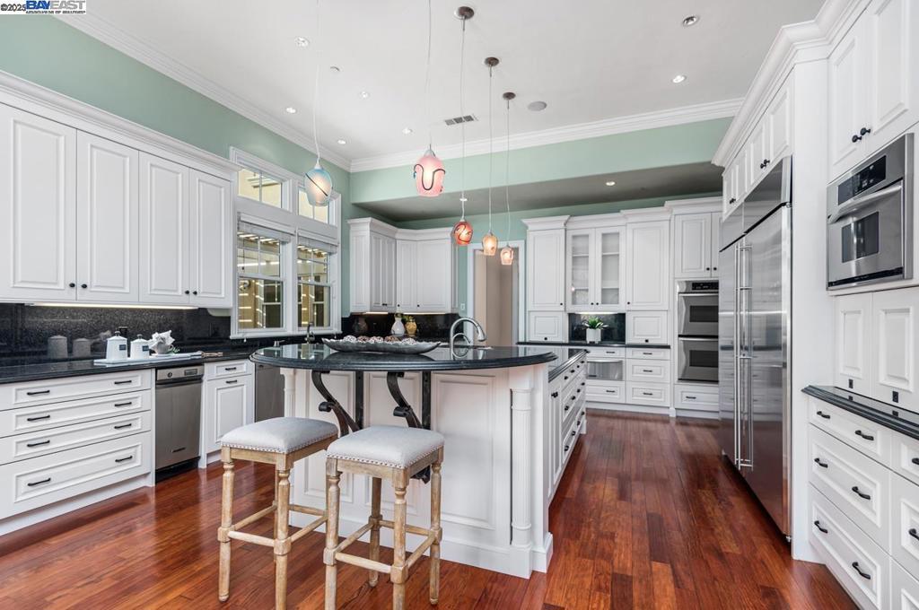 RUBY HILL - Residential