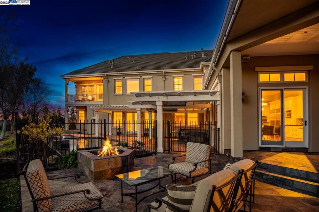 RUBY HILL - Residential