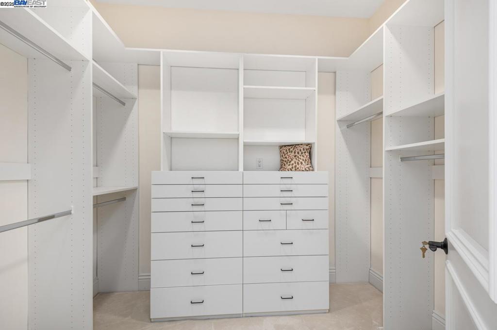 RUBY HILL - Residential