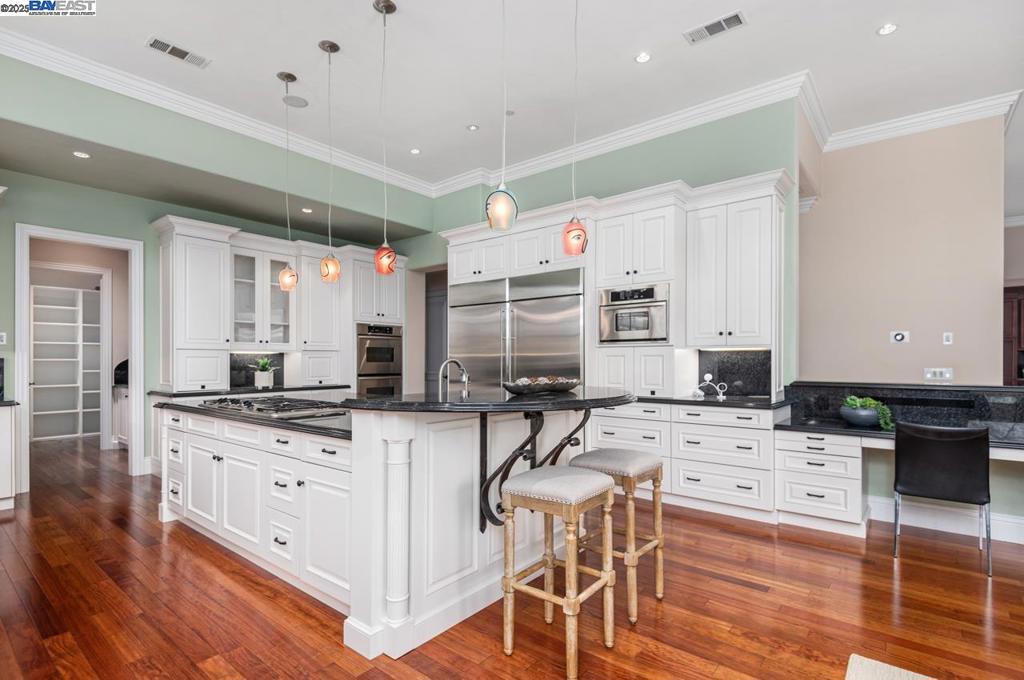 RUBY HILL - Residential