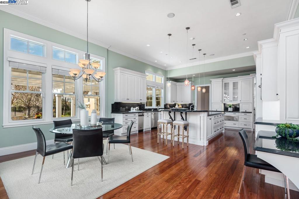 RUBY HILL - Residential