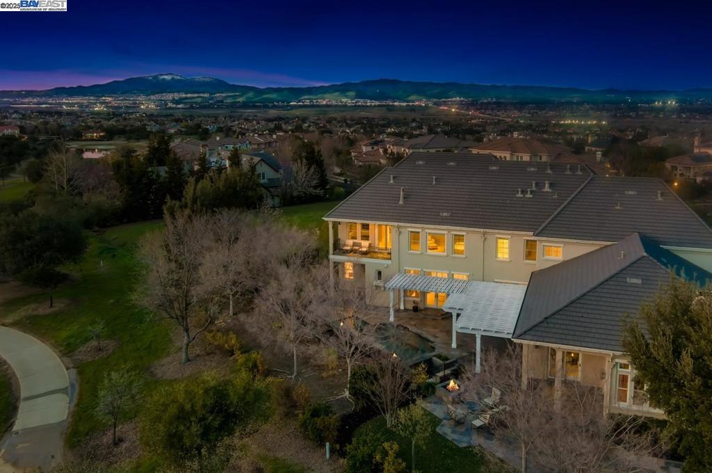 RUBY HILL - Residential