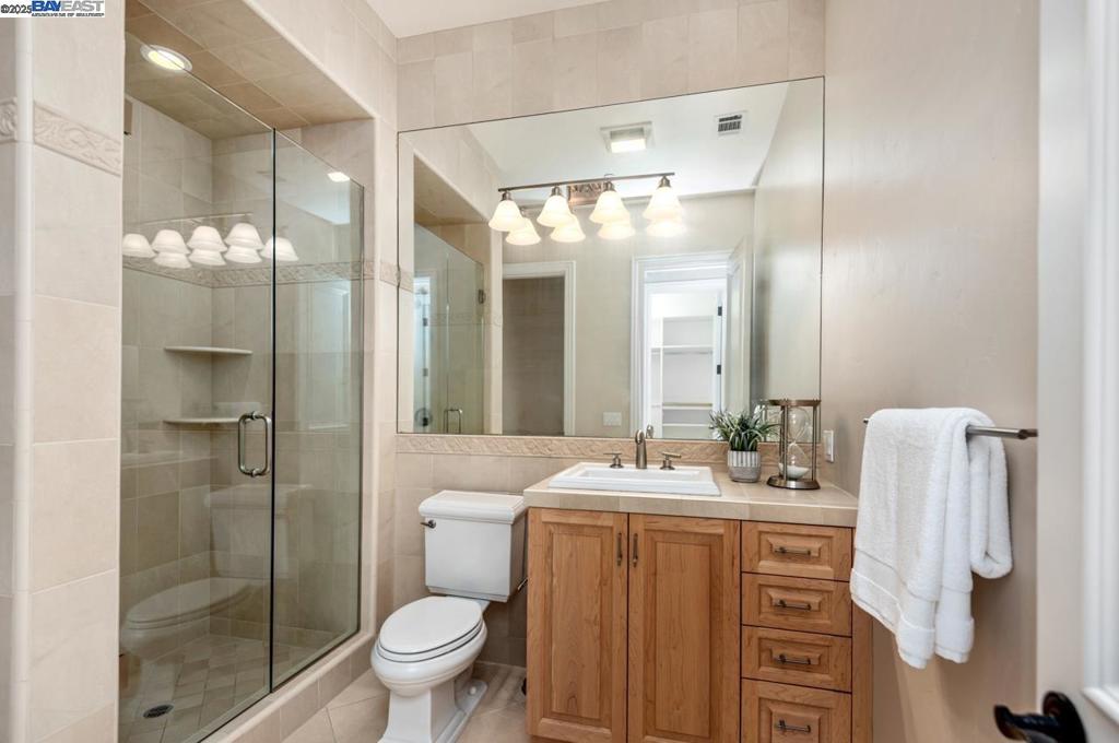 RUBY HILL - Residential