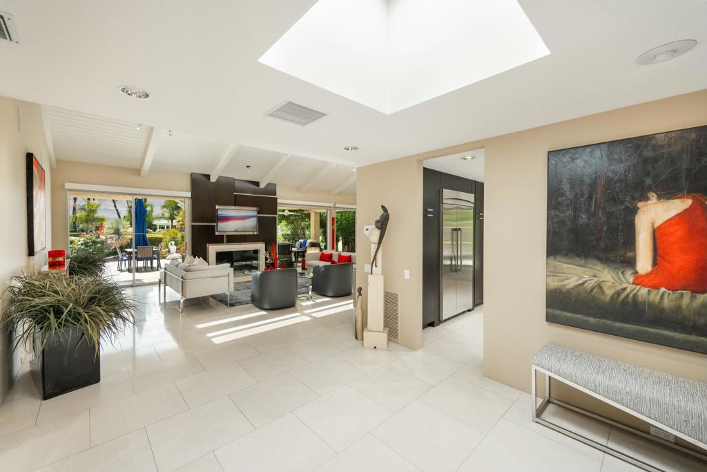21 Mayfair Drive