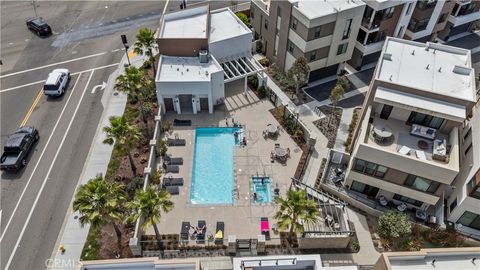 Tiny photo for 1068 Canal Street, Oxnard, CA 93035 (MLS # SR25165010)