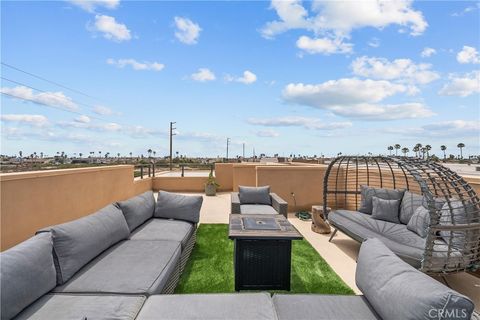 Tiny photo for 1068 Canal Street, Oxnard, CA 93035 (MLS # SR25165010)