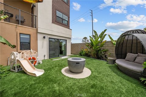 Tiny photo for 1068 Canal Street, Oxnard, CA 93035 (MLS # SR25165010)