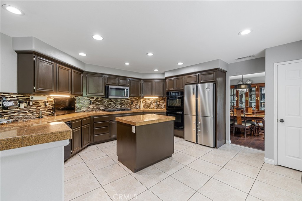 26426 Cardinal Drive