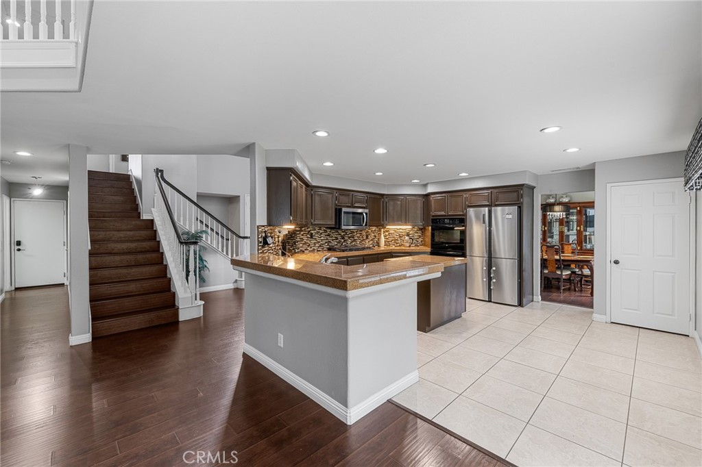 26426 Cardinal Drive