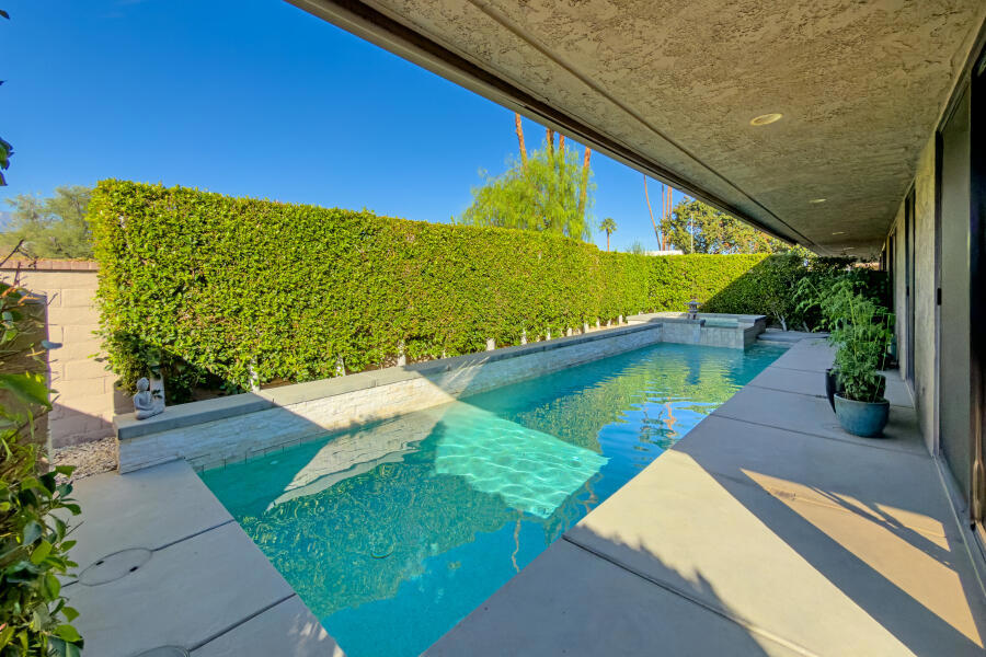 The Springs C.C. - Residential