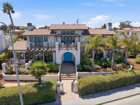 Photo of 506 W Cliff Drive, Santa Cruz, CA 95060 (MLS # ML82060236)