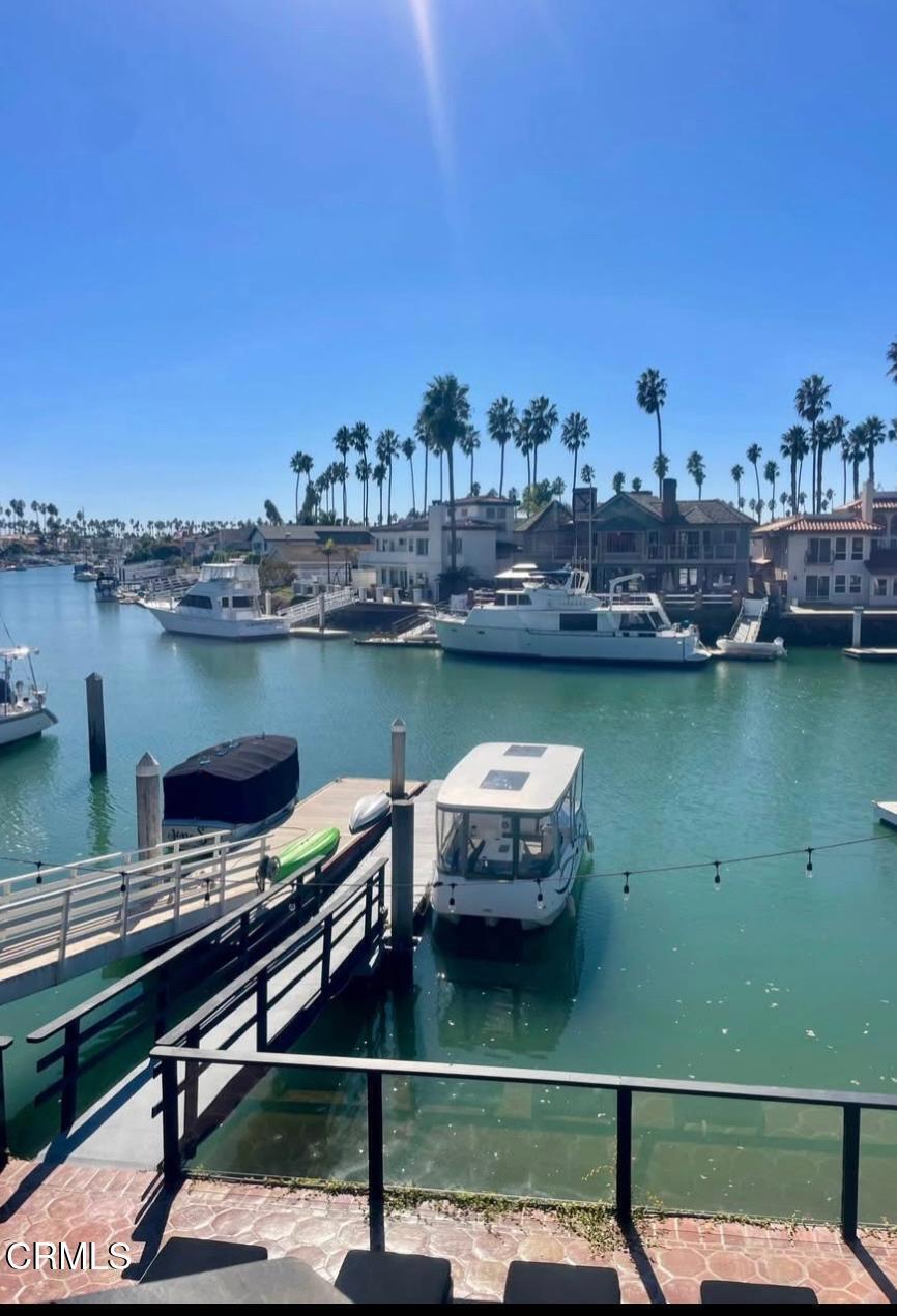 952 Peninsula Street