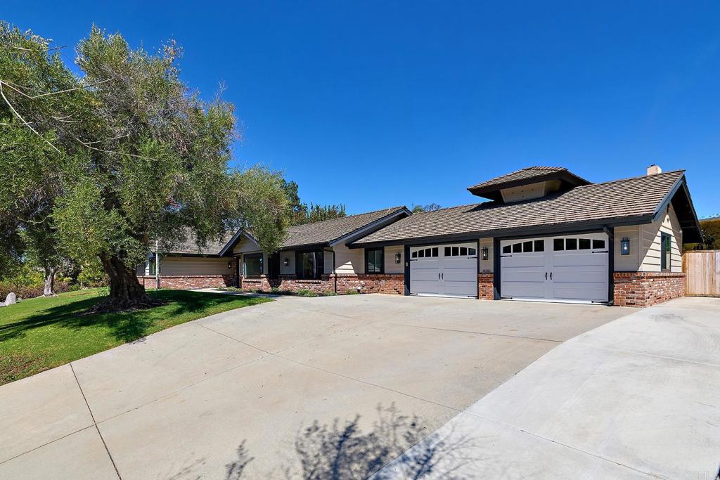 1598 Mesa Verde Drive