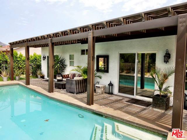 Flora Vista - Residential