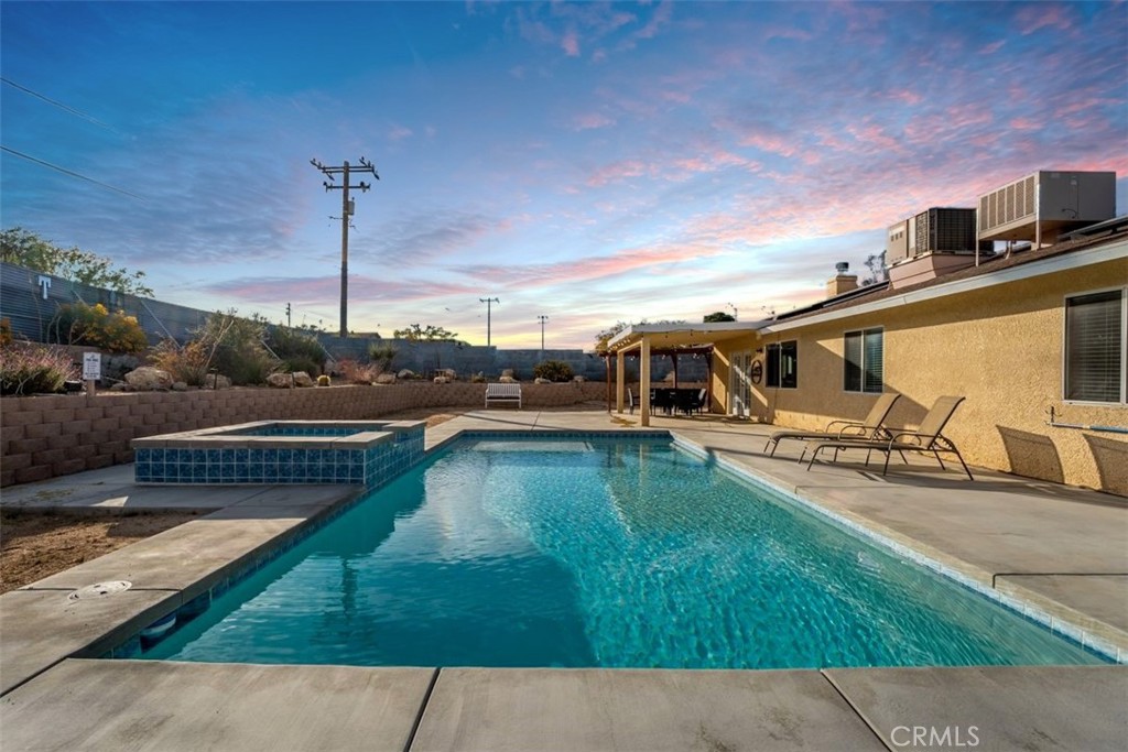 60205 Latham Trl