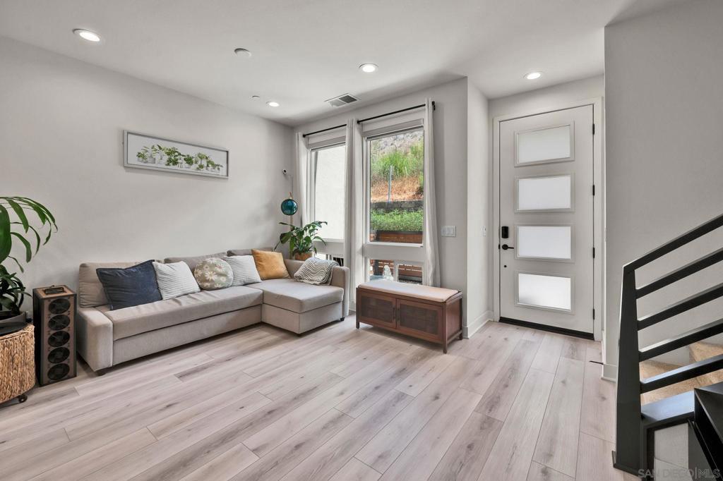 9161 Hala Way