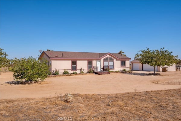 12945 SMITH RD, PHELAN, CA 92371 - Image 046ad7e34b08295b3eea8dec0fad2e06/4065730672