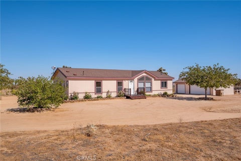 Photo of 12945 Smith Road, Phelan, CA 92371 (MLS # HD26221366)