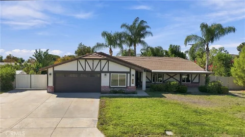 MLS: OC26216183