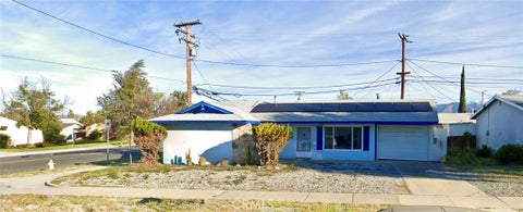 Photo of 500 E E Thornton Avenue, Hemet, CA 92543 (MLS # SB26129153)
