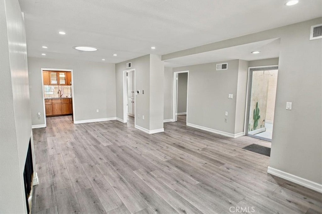 18914 Circle Of The Oaks