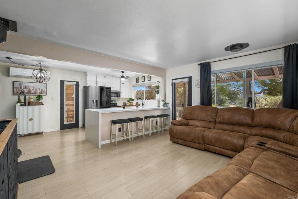 9421 Elm Dr