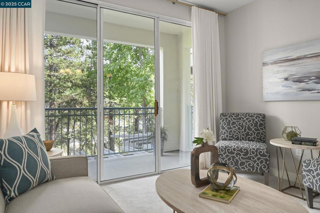 ROSSMOOR - Residential