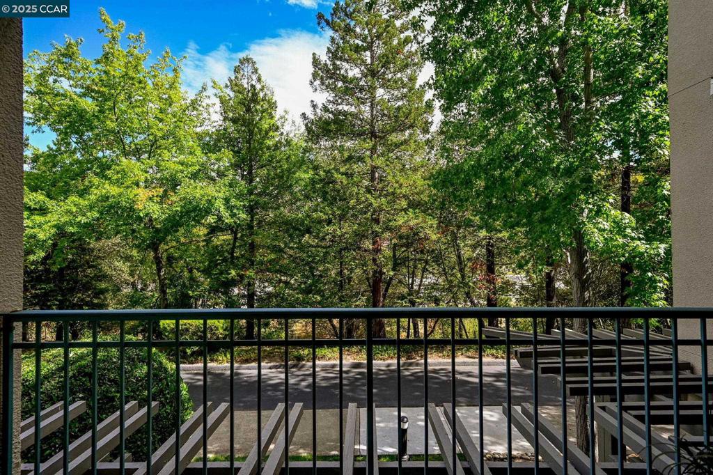 ROSSMOOR - Residential