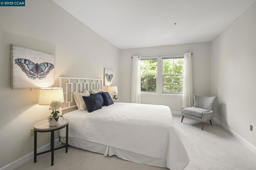 ROSSMOOR - Residential