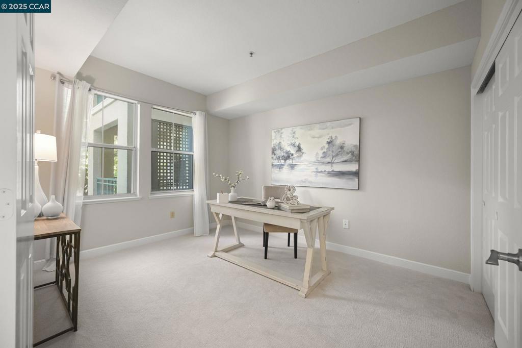 ROSSMOOR - Residential